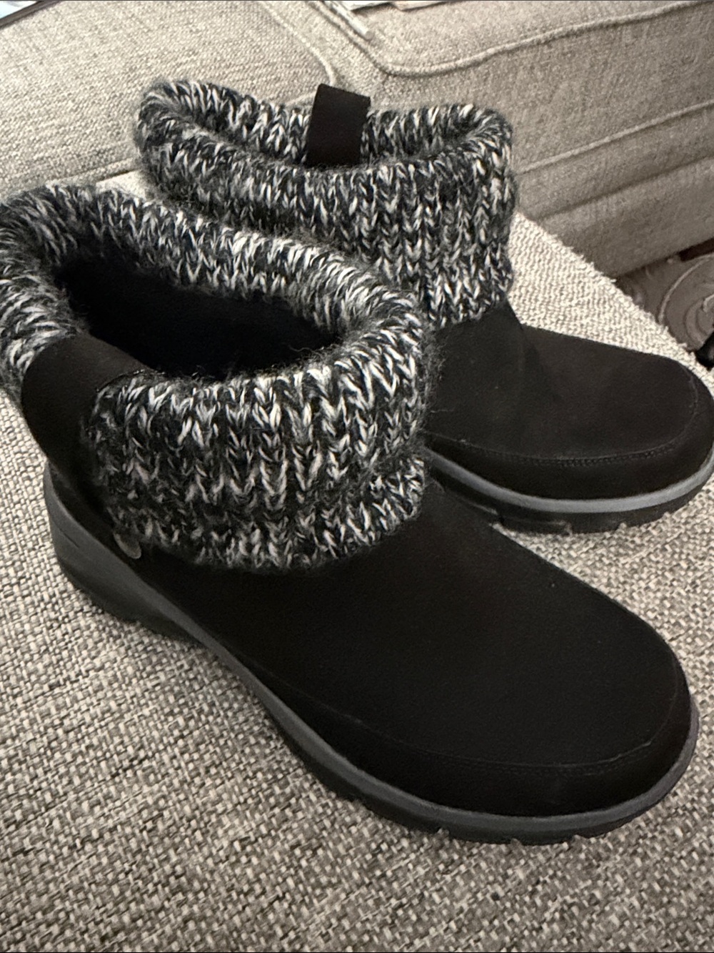 Skechers Easy Going Cozy Weather Black Ankle
Boots Knit Cuff  Size 6.5 - Picture 2 of 10